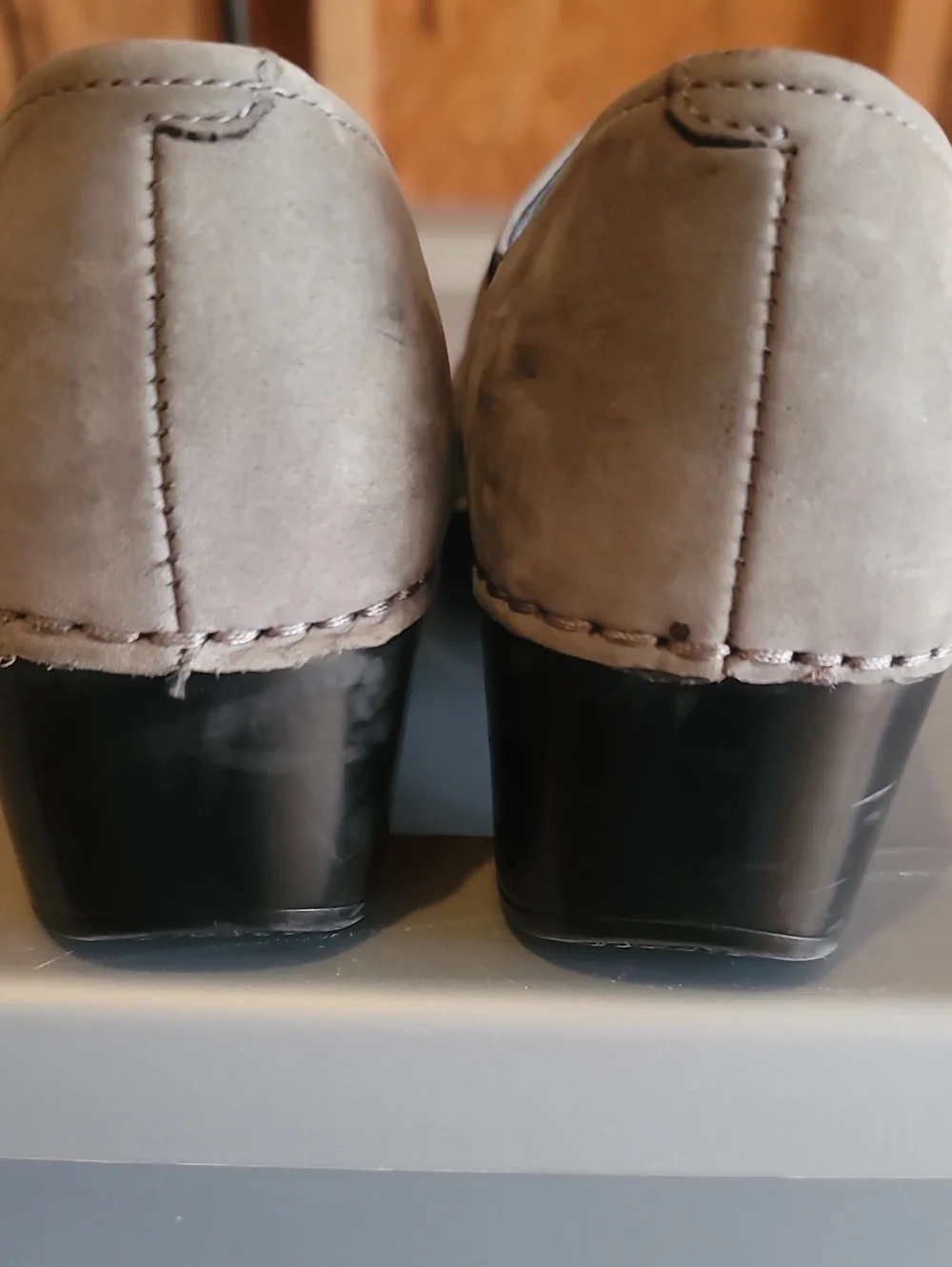 Dansko Tamara Gray Suede Buckle Clog Size 37 - Picture 5 of 8